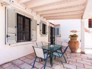 Appartamento in villa via Mongibello 10, Mondello - Valdesi, Palermo — foto 24 di 33