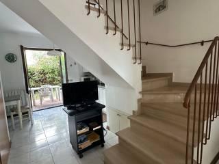 Villa bifamiliare via Altiero Spinelli, 167 Ovest, Campi Alti, Follonica — foto 11 di 13