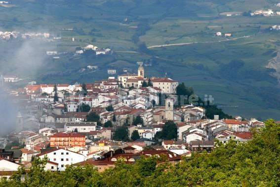 Appartamento via De Sire 2, Centro, Agnone — foto 4 di 22