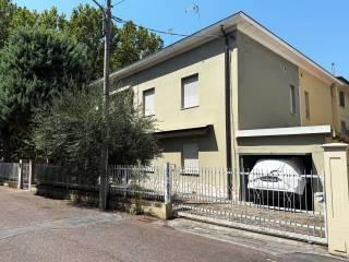 Trilocale via del Passero 7, Via Covignano - Villaggio Azzurro, Rimini