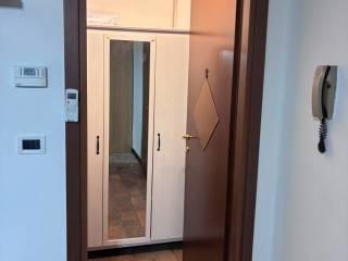 Monolocale via dei Due Gobbi, Centro Storico, Reggio Emilia — foto 8 di 10