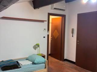 Monolocale via dei Due Gobbi, Centro Storico, Reggio Emilia — foto 5 di 10