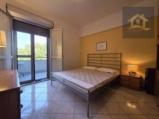 Bilocale ottimo stato, piano terra, Ospedale - Volturno, Parma