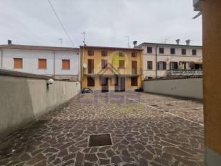 Bilocale via manzoni 45, Vicomoscano, Casalmaggiore