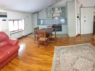 Trilocale via Ugo Foscolo, Trodica, Morrovalle — foto 4 di 9