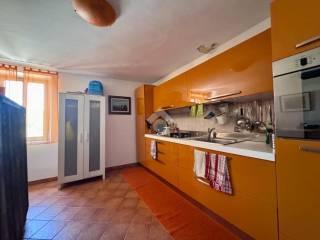 Quadrilocale via Borgo Vecchio 95, Centro, Caprarola — foto 18 di 20
