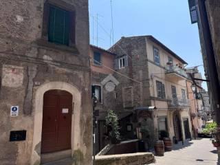 Quadrilocale via Borgo Vecchio 95, Centro, Caprarola — foto 5 di 20