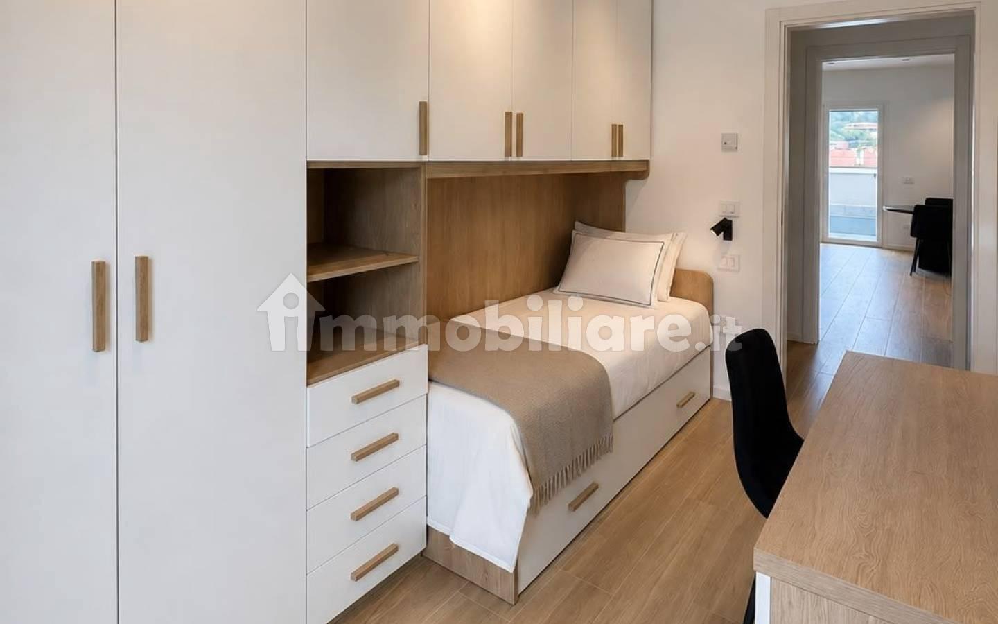 Trilocale via Piceno Aprutina 16, Ascoli Piceno
