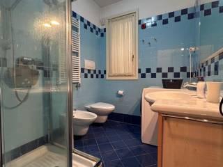 Attico via Daniele Comboni 53, Rivoltella, Desenzano del Garda — foto 3 di 6