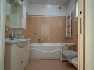 Attico via Daniele Comboni 53, Rivoltella, Desenzano del Garda — foto 4 di 6