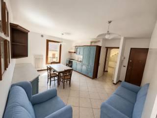 Quadrilocale viale Monte Grappa 18C, Centro, Feltre — foto 7 di 11