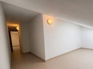 Quadrilocale viale Monte Grappa 18C, Centro, Feltre — foto 2 di 11
