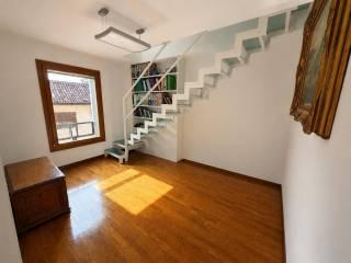 Quadrilocale viale Monte Grappa 18C, Centro, Feltre — foto 5 di 11