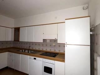 Trilocale viale dei Tigli, Centro, Riva del Garda — foto 3 di 20