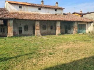 Rustico via Cristoforo Colombo, Centro, Casaletto Ceredano