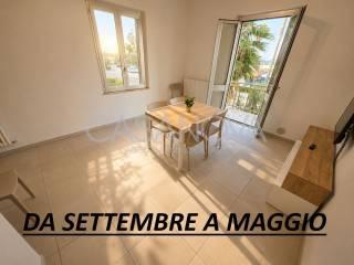 Quadrilocale Lungomare Rodi 24, Centro, Giulianova — foto 3 di 23