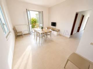 Quadrilocale Lungomare Rodi 24, Centro, Giulianova