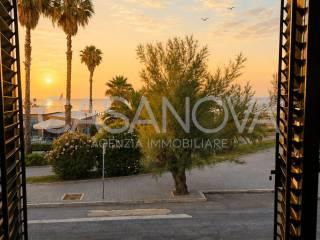 Quadrilocale Lungomare Rodi 24, Centro, Giulianova — foto 17 di 23