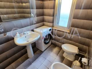 Quadrilocale Lungomare Rodi 24, Centro, Giulianova — foto 5 di 23