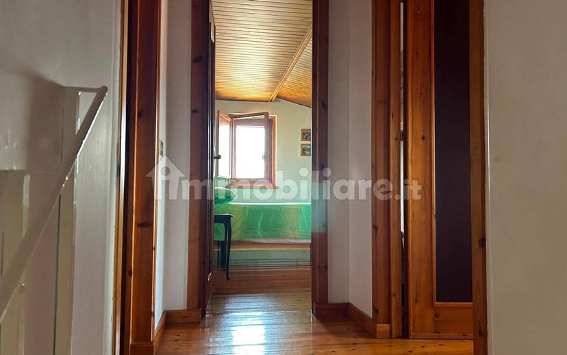 Trilocale via Leonardo Falconi 3, Capracotta — foto 7 di 13