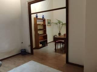 Trilocale via Castiglione 37, Santo Stefano, Bologna