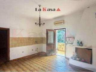 Terratetto unifamiliare 85 m², da ristrutturare, Torpè