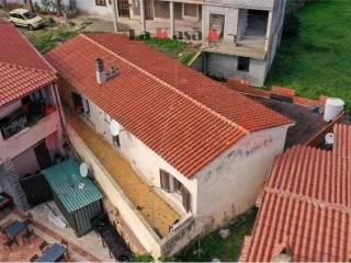 Terratetto unifamiliare 85 m², da ristrutturare, Torpè — foto 9 di 13