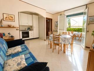 Bilocale via Vittorio Veneto 27, Centro, Bordighera — foto 10 di 15