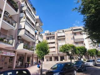 Quadrilocale corso Don Luigi Sturzo 145, Trani — foto 4 di 22