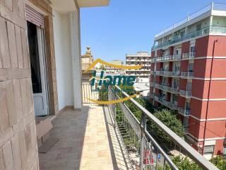 Appartamento via Armando Celiberti, Centro, Gioia del Colle — foto 5 di 19