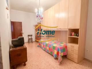 Appartamento via Armando Celiberti, Centro, Gioia del Colle — foto 3 di 19