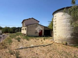 Rustico Contrada Colle Maggio 25, Penne — foto 23 di 23