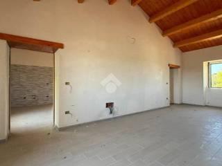 Rustico Contrada Colle Maggio 25, Penne — foto 15 di 23