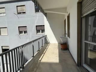 Appartamento via Nicola Fabrizi, Piazza Salotto - Corso Umberto, Pescara