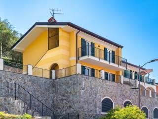 Trilocale via Dino Berisso 7, Centro, Cogorno — foto 19 di 20