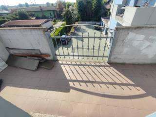 Trilocale via Niccolò Tommaseo, Casalbellotto, Casalmaggiore — foto 18 di 28