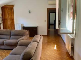 Quadrilocale buono stato, piano rialzato, Centro Storico, Ferrara