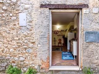 Trilocale via Capoterra B 14, Centro, Longone Sabino — foto 10 di 20
