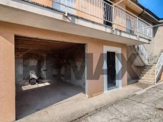Villa bifamiliare, buono stato, 186 m², Centro, Usellus — foto 11 di 33