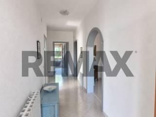 Villa bifamiliare, buono stato, 186 m², Centro, Usellus — foto 4 di 33