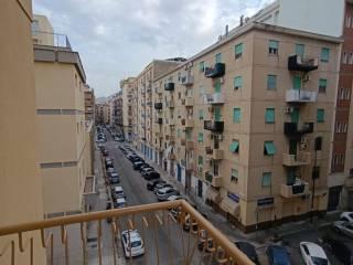 Stanza doppia via Gaspare Mignosi 17, Palermo