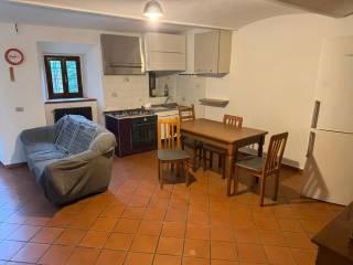 Bilocale via piazza 247, San Dalmazio Crocetta, Serramazzoni — foto 4 di 12