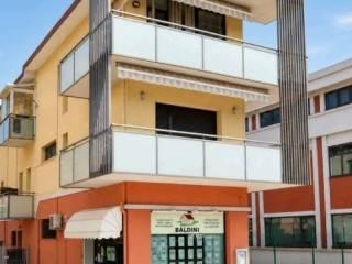 Trilocale via Giovanni Giolitti 24, Pantano, Pesaro — foto 7 di 13