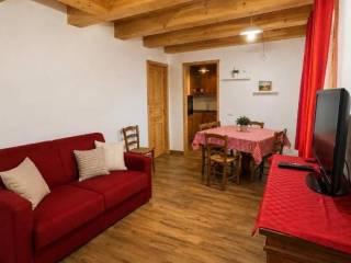 Trilocale Località Santa Barbara 1, La Salle — foto 8 di 9