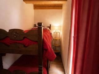 Trilocale Località Santa Barbara 1, La Salle — foto 9 di 9