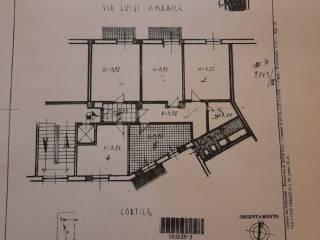 Quadrilocale via Luigi Amabile 88, Centro Storico, Avellino
