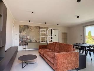 Appartamento nuovo, primo piano, Desenzano Centro, Desenzano del Garda — foto 20 di 34