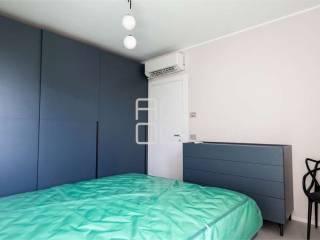 Appartamento nuovo, primo piano, Desenzano Centro, Desenzano del Garda — foto 33 di 34
