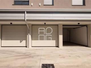 Appartamento nuovo, primo piano, Desenzano Centro, Desenzano del Garda — foto 23 di 34
