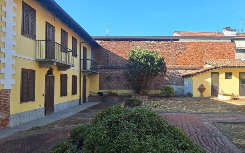 Terratetto plurifamiliare via Edmondo De Amicis 52, Centro, Santhià — foto 6 di 13